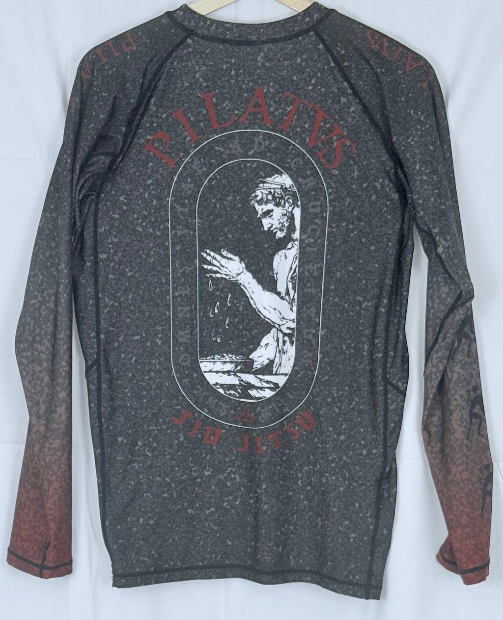 PILATUS LONG SLEEVE RASHGUARD