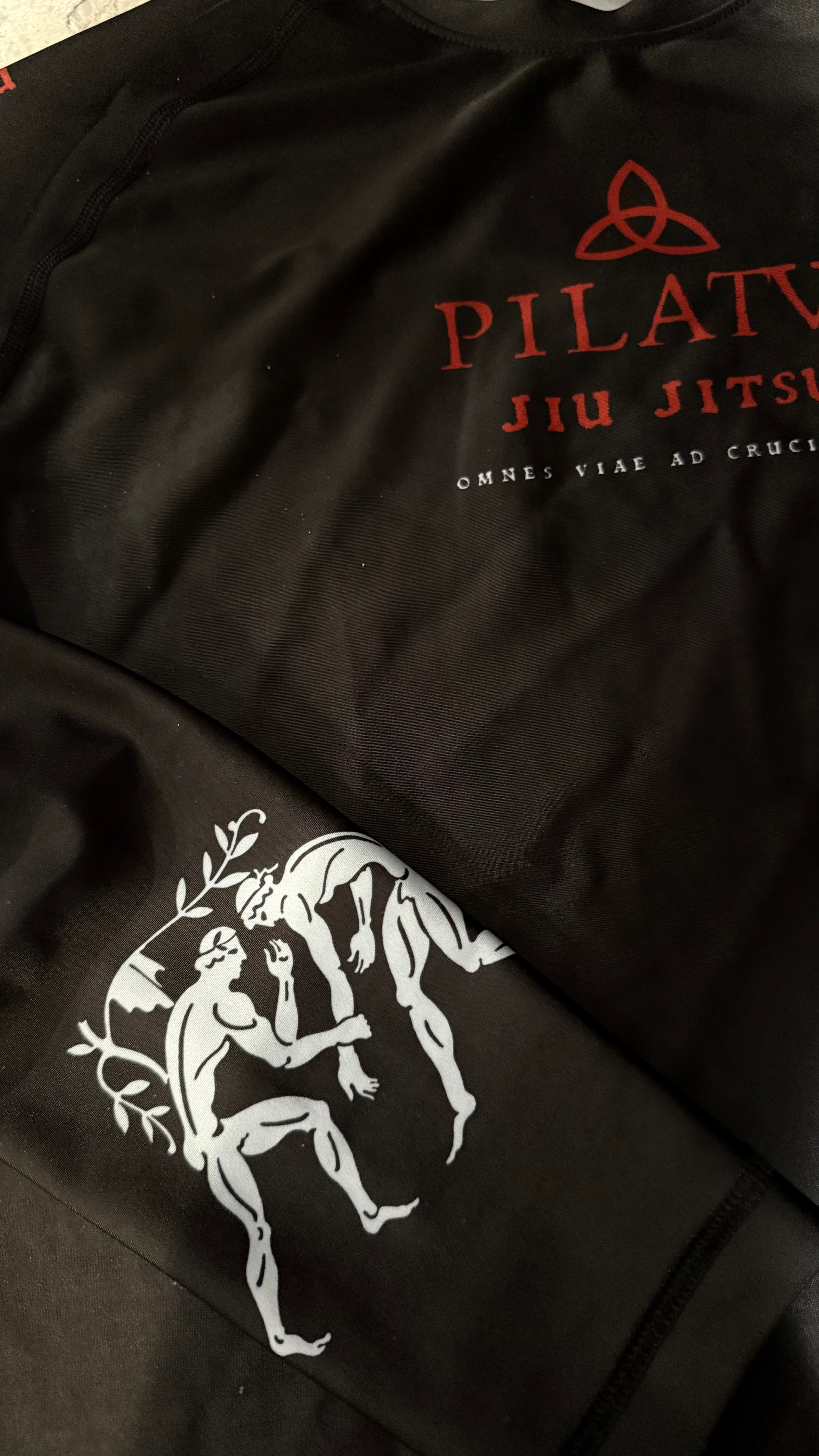 PILATUS LONG SLEEVE RASHGUARD